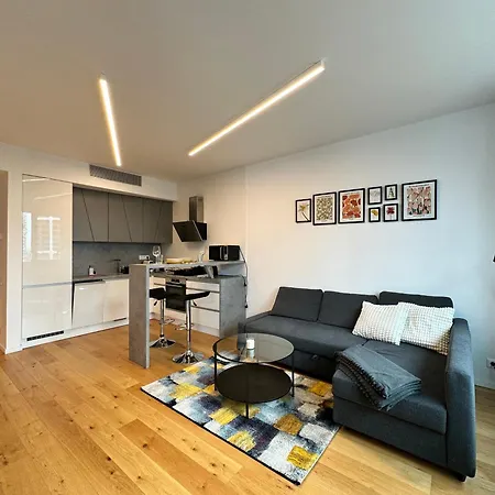 Sky1 Modern Aptm With Rooftop View 30 Floor *